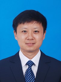 张强