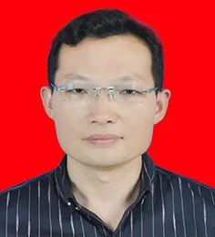李勤