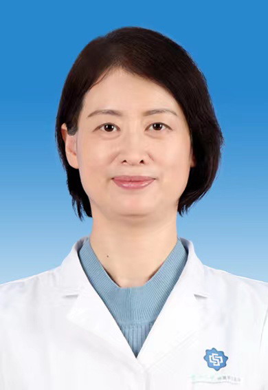 甄君