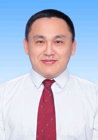 杜昱