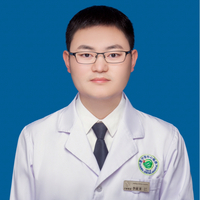 李前龙