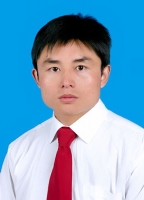 袁新华