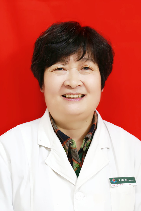 黄嘉利