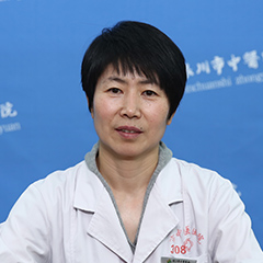 李霞
