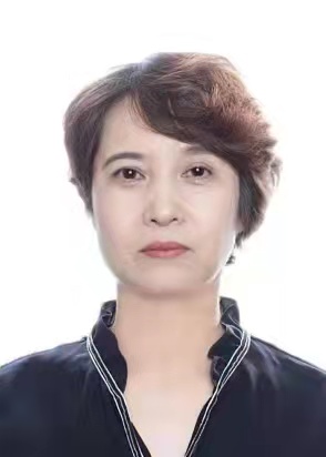 闫杰
