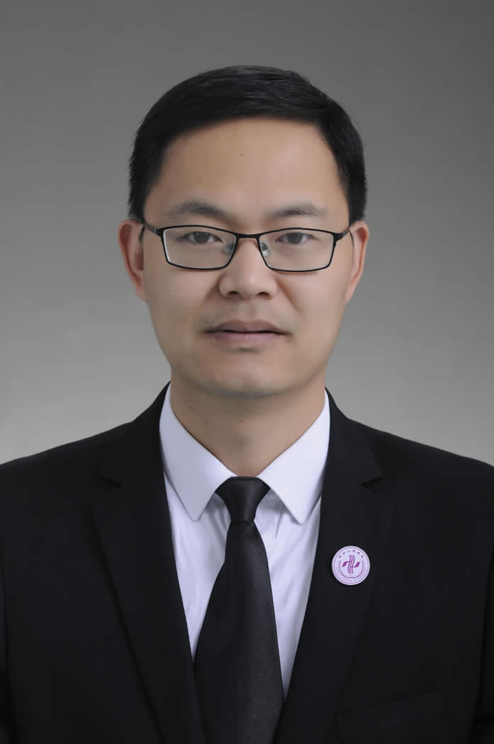 李天举