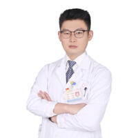 李峰峰