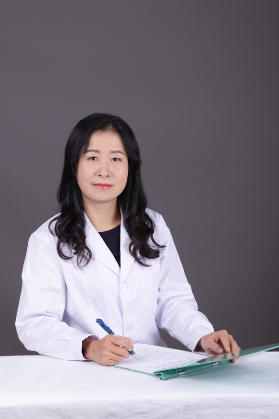 李万碧