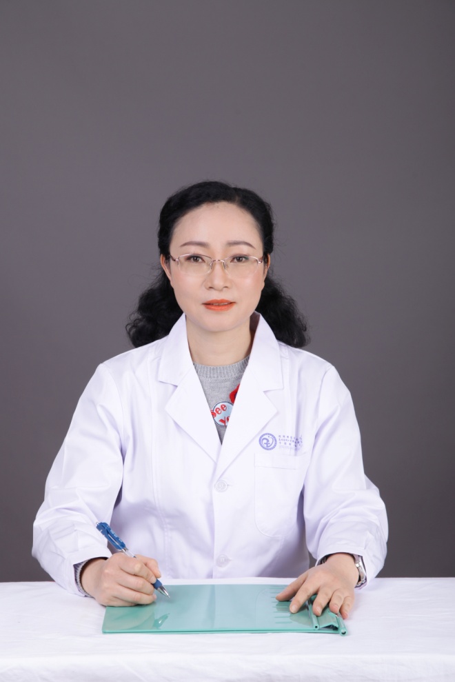 李萍