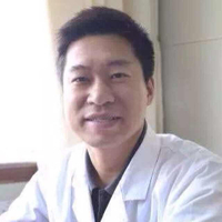 何鹏