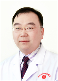 李英明