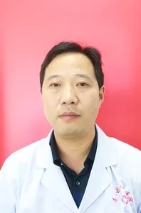 罗成彪