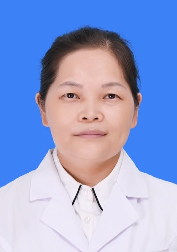 陈静