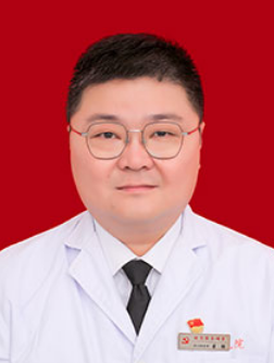 董强