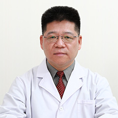 王强