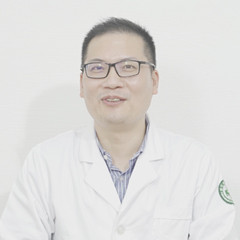 王伟东