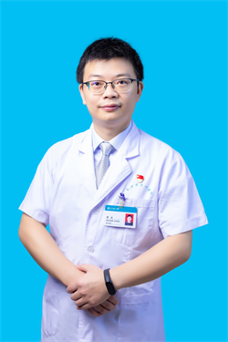 谭龙