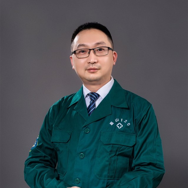 王磊