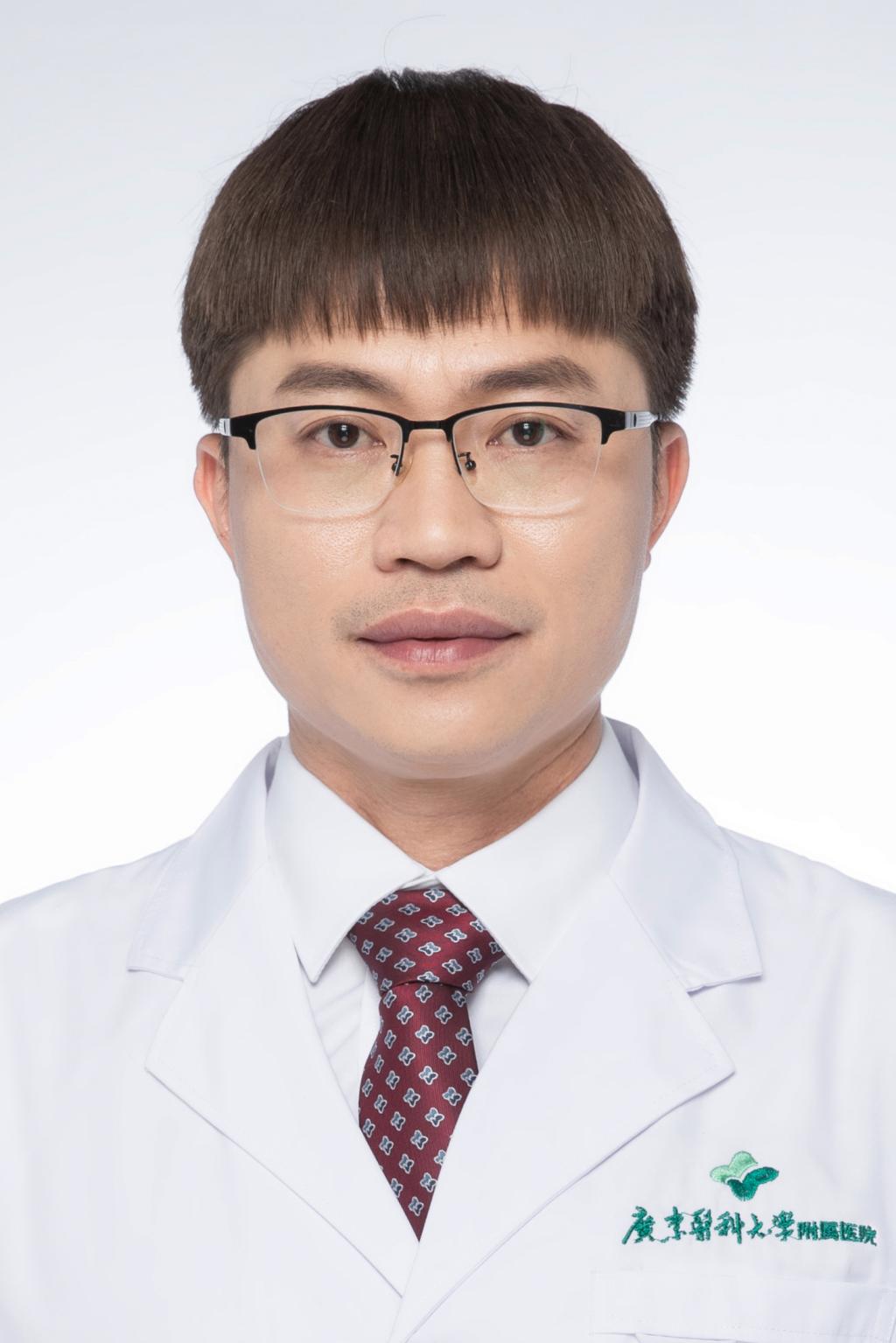 黄志文