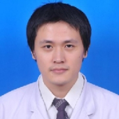 李炜