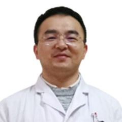 邓亮