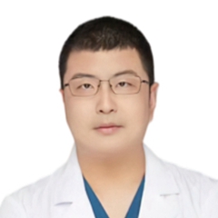 李强