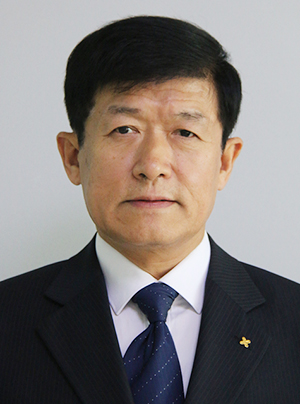王明琳