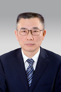 易铁男