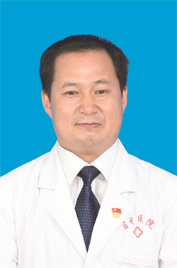 李伟青