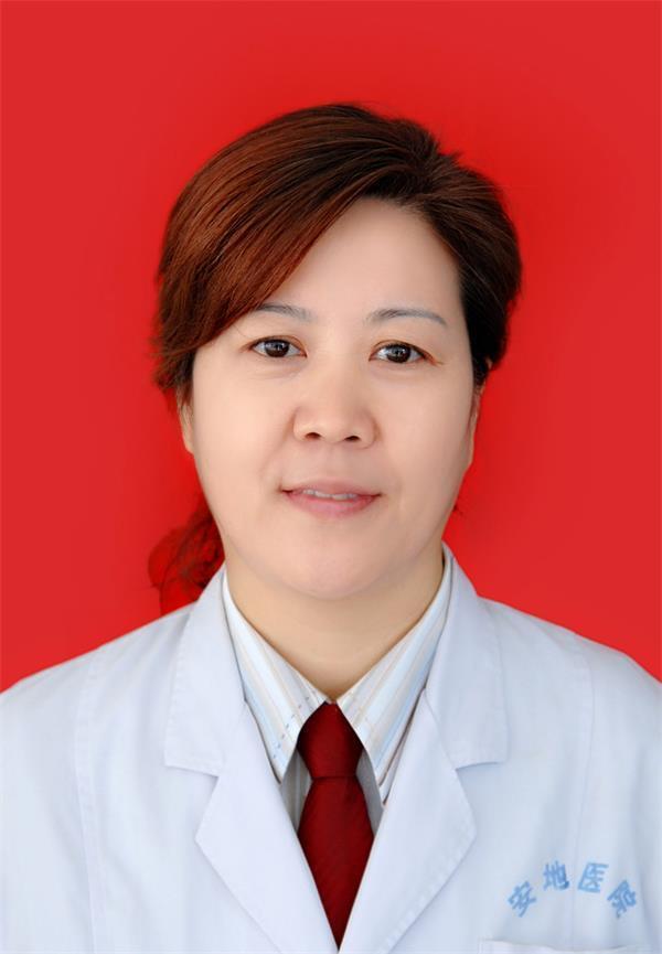 杨雪英