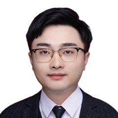 施博翊