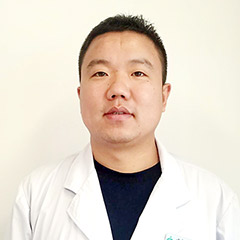 李新华