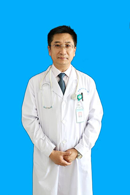 王坚