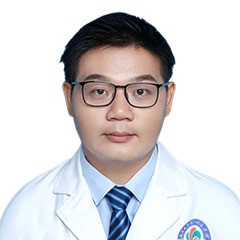 李小鹏