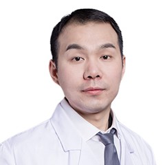 何泳