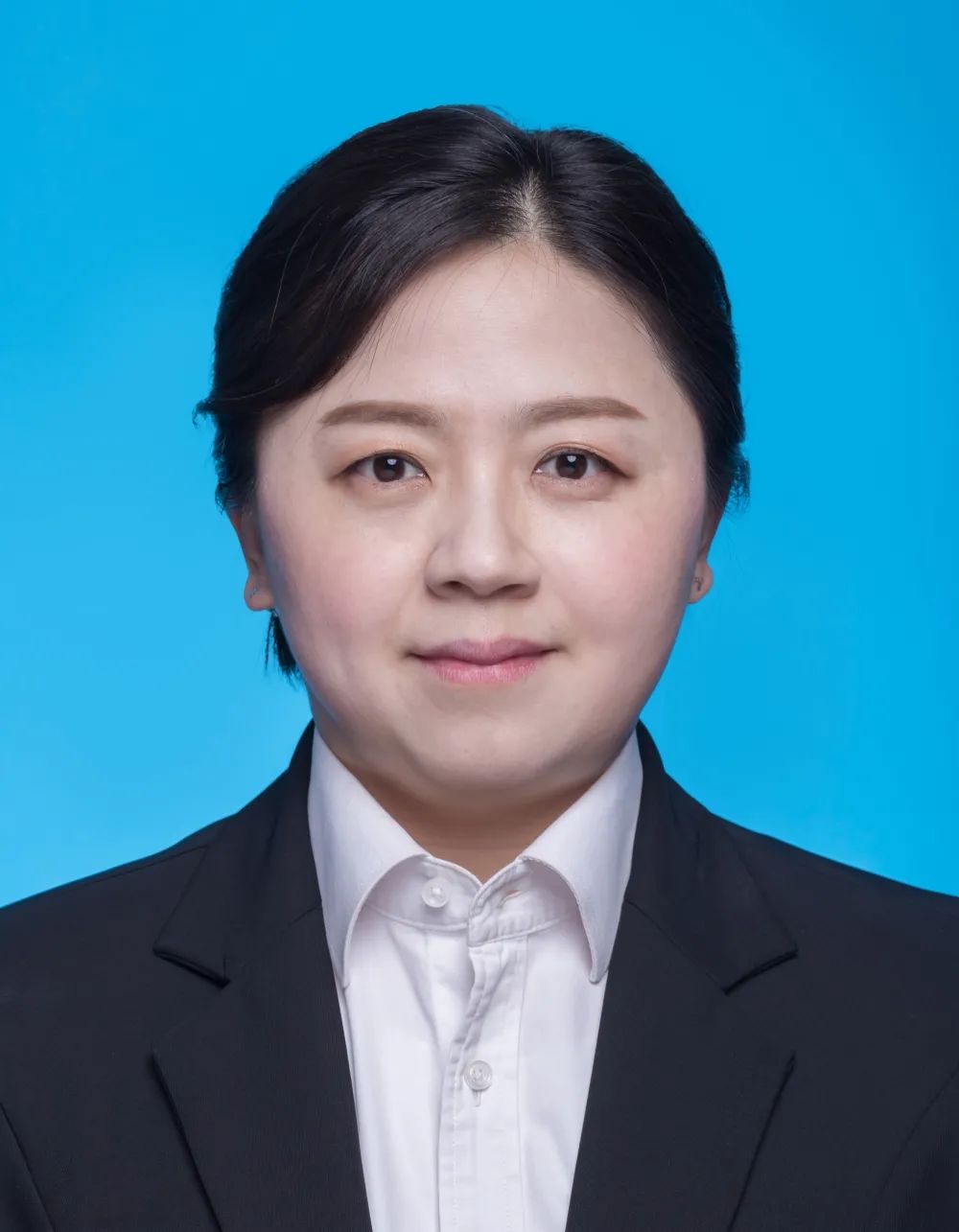 李静