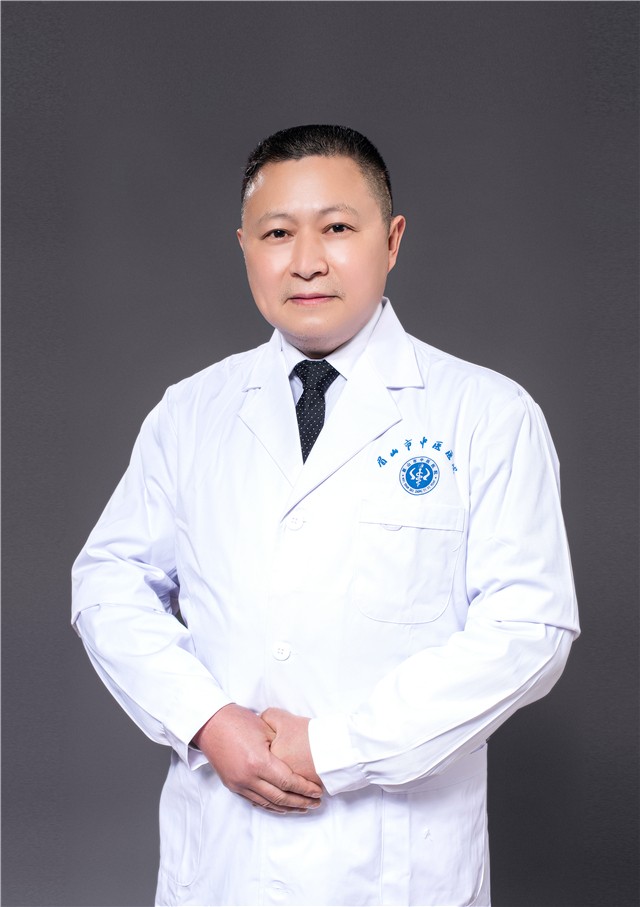 杨界辉