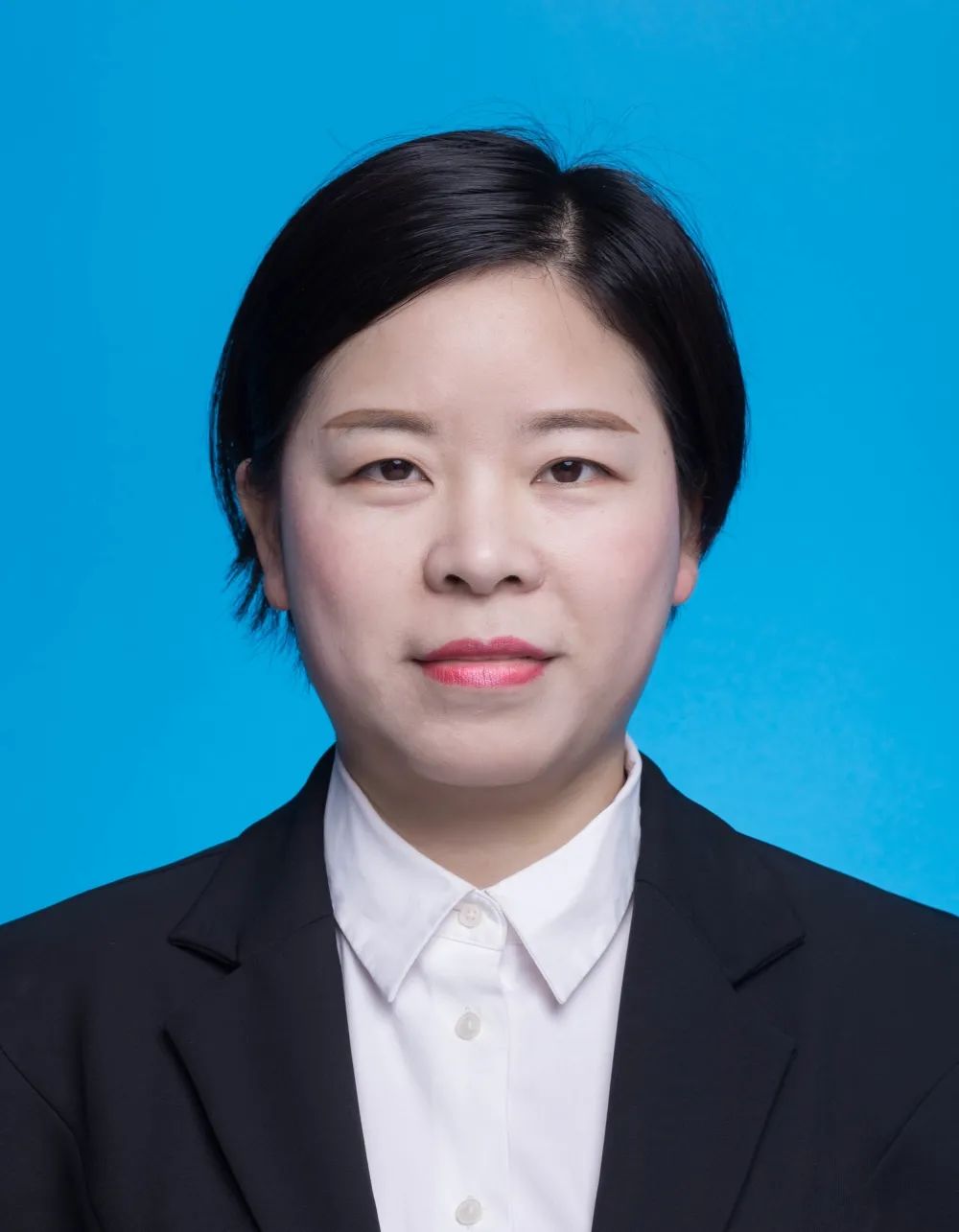 肖婷