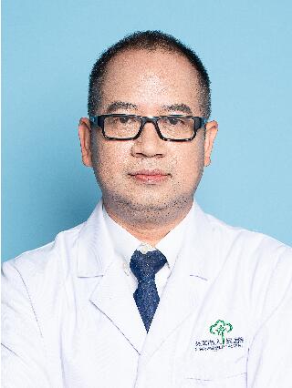 李江龙