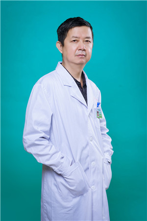李刚