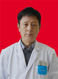 梁昌年