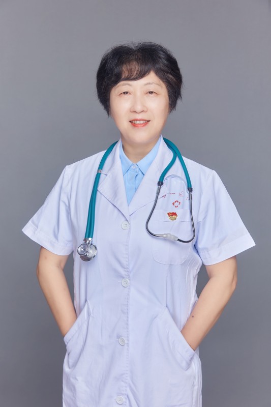 黄灵