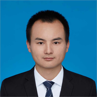 彭文龙
