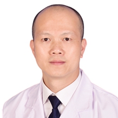 覃震宇