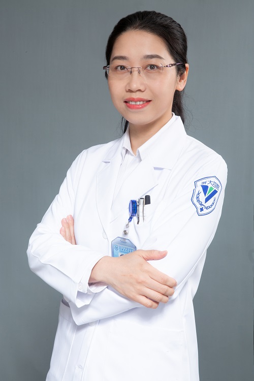 陈丹