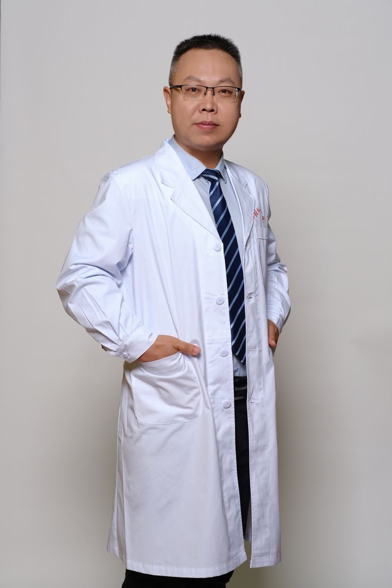 尚丽明
