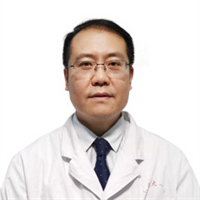 黄彤