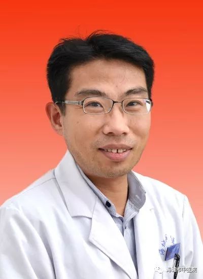 张万隆