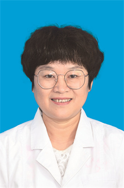 贾育蓉