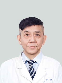龙伟
